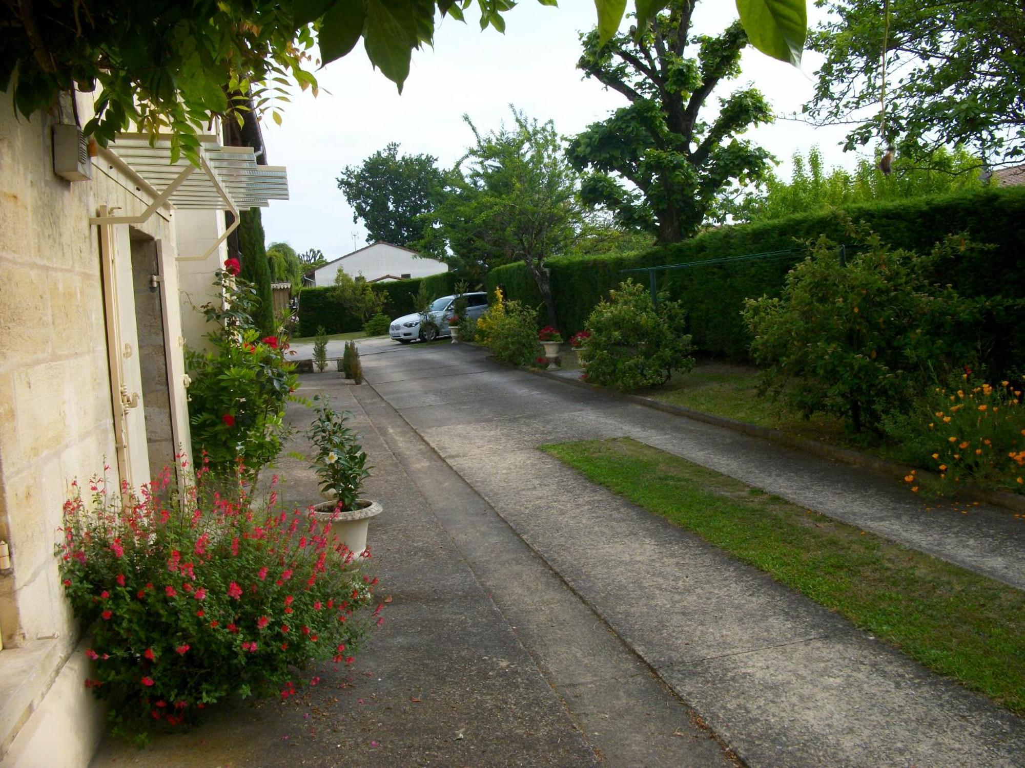 Domaine De Monein Panzió Saint-André-de-Cubzac Kültér fotó