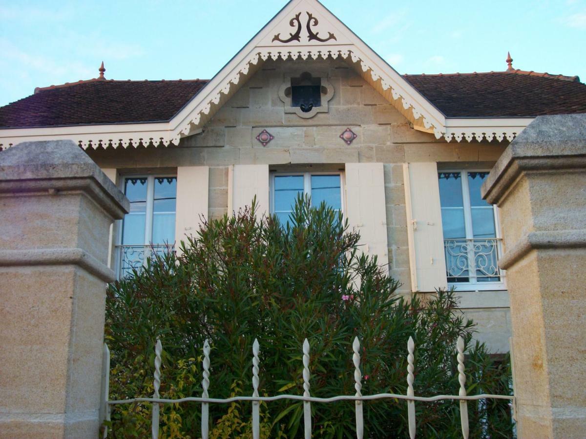 Domaine De Monein Panzió Saint-André-de-Cubzac Kültér fotó